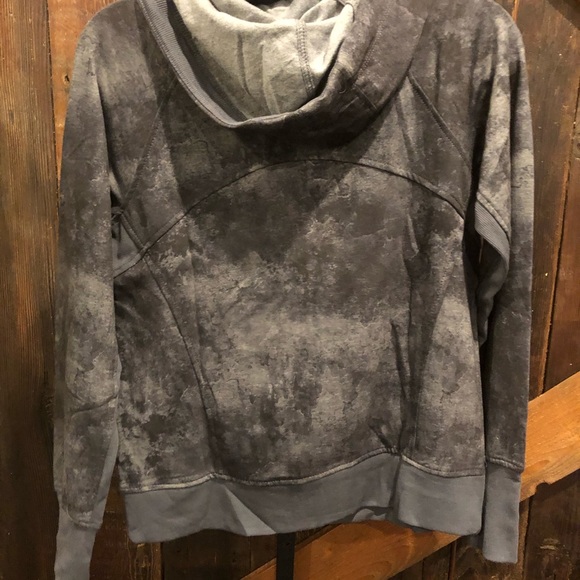 NWT Danskin Hooded Full Zip Jacket!! - Picture 2 of 4